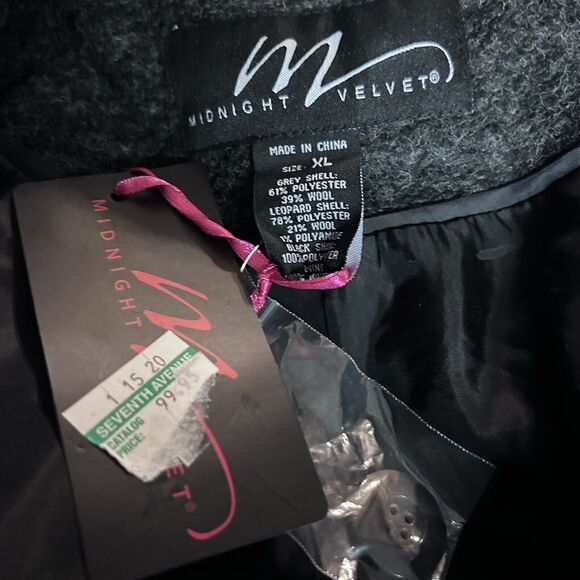 Midnight Velvet Quilted Mixed Media Gray Black Leopard Thigh Length Jacket - Picture 13 of 15